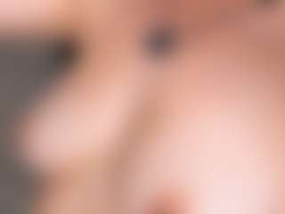 Delly's Live Sex Cam Show
