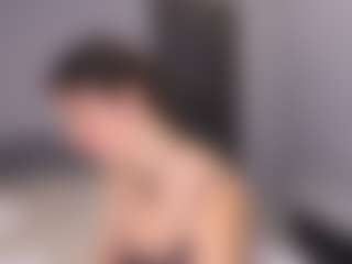Live cam show with Delly - Hairy Pussy Toys on Camsoda