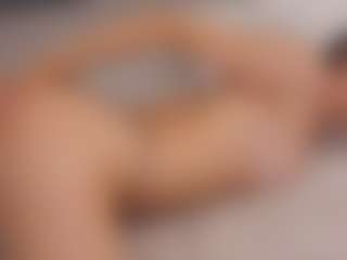 Delly's Live Sex Cam Show