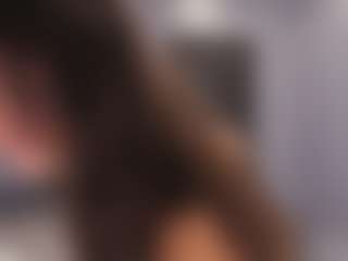 Delly's Live Sex Cam Show