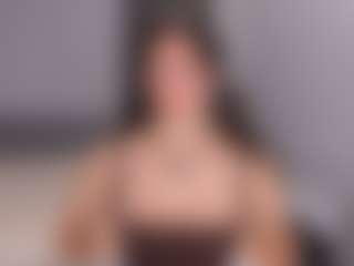 Delly's Live Sex Cam Show