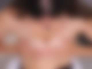Delly's Live Sex Cam Show