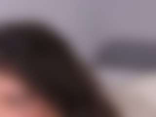 Delly's Live Sex Cam Show