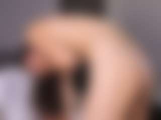 Delly's Live Sex Cam Show