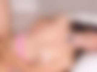 Delly's Live Sex Cam Show