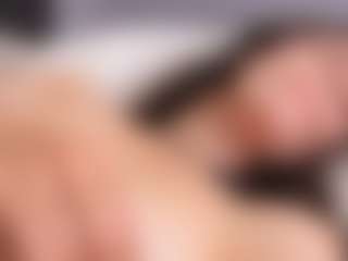 Delly's Live Sex Cam Show