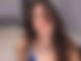 Spettacolo in cam dal vivo con Delly - Twerk su Camsoda