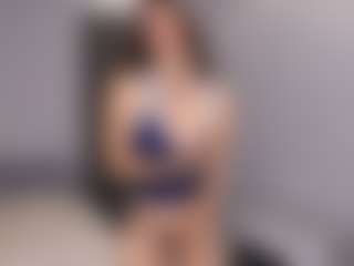 Delly's Live Sex Cam Show