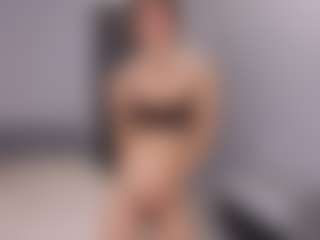 Delly's Live Sex Cam Show