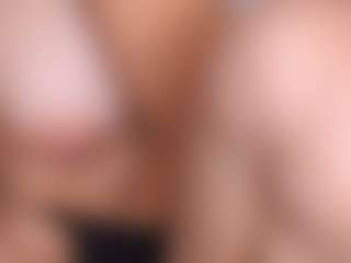 Delly's Live Sex Cam Show