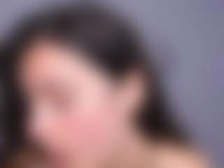 Delly's Live Sex Cam Show