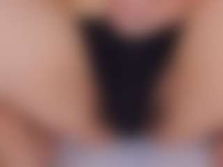 Delly's Live Sex Cam Show