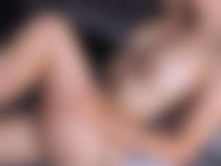 Live cam show with Delly - Bondage on AdultVida.com