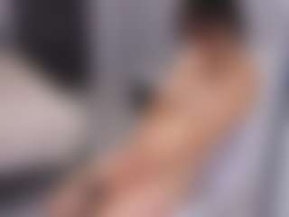 Delly's Live Sex Cam Show