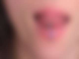 Delly's Live Sex Cam Show