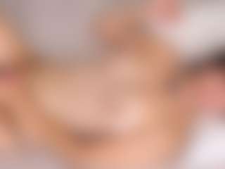 Live cam show with Delly - Bondage on Dolls Live