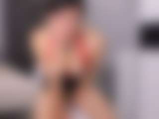 Delly's Live Sex Cam Show