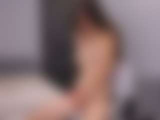 Delly's Live Sex Cam Show