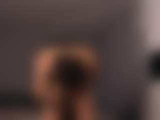 Live cam show with Delly - Young Adult on Camsoda
