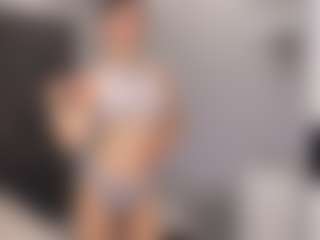 Delly's Live Sex Cam Show