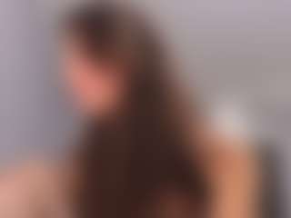 Live cam show with Delly - Teen (18+) on Camsoda