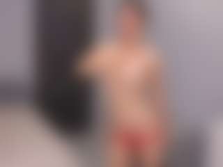 Delly's Live Sex Cam Show