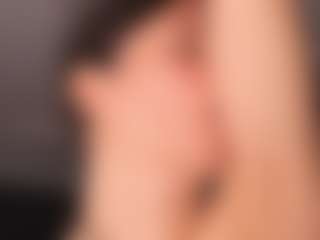 Delly's Live Sex Cam Show