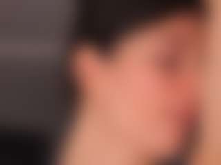 Delly's Live Sex Cam Show