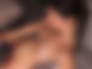 Delly's Live Sex Cam Show