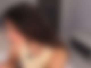 Delly's Live Sex Cam Show