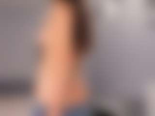 Delly's Live Sex Cam Show