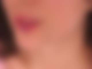 Live cam show with Delly - Pov on Camsoda