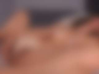 Delly's Live Sex Cam Show