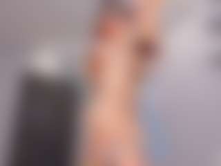 Delly's Live Sex Cam Show
