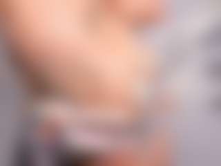 Delly's Live Sex Cam Show