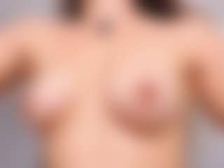 Delly's Live Sex Cam Show