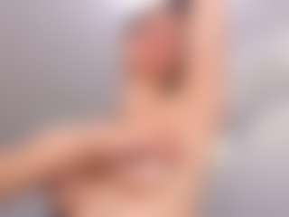 Delly's Live Sex Cam Show