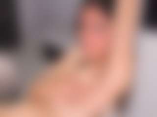 Delly's Live Sex Cam Show