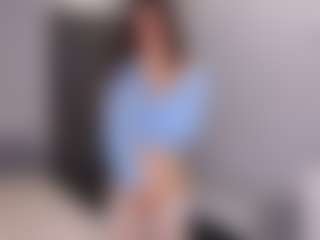 Delly's Live Sex Cam Show