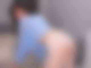 Delly's Live Sex Cam Show