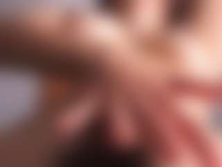 Delly's Live Sex Cam Show