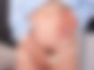 Delly's Live Sex Cam Show