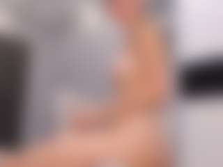 Show de câmera ao vivo com Delly - Hairy Pussy Lovense no Camsoda