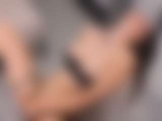 Delly's Live Sex Cam Show