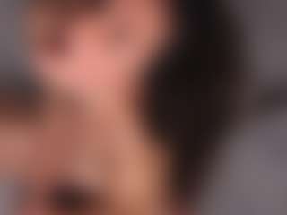 Delly's Live Sex Cam Show