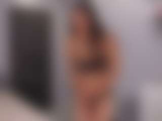 Live cam show with Delly - Dirty Talk on infinitiblacc.com
