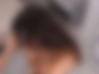Delly's Live Sex Cam Show