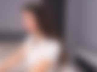 Live cam show with Delly - Athletic Brown Eyes on Camsoda