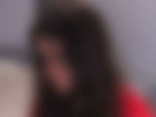 Live cam show with Delly - Skinny on SinfulBabes
