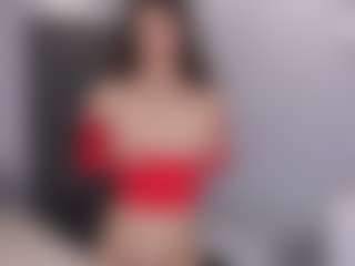 Live cam show with Delly - Nipple Piercings on Dolls Live